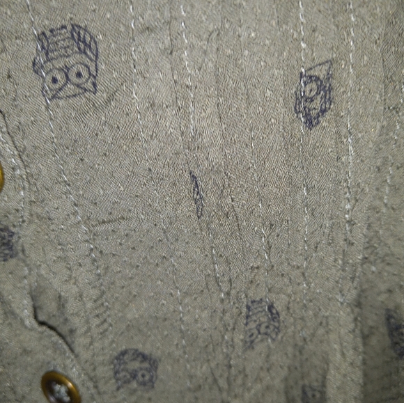Torrid blouse - Picture 3 of 4